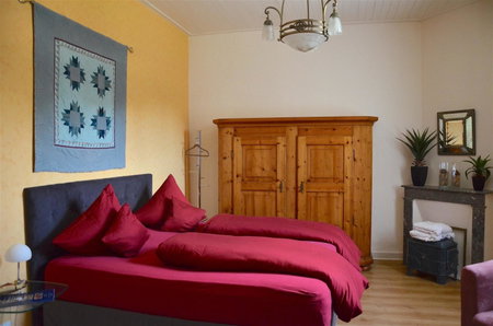 Chateau de Bellevue B&B et Appartements avec Piscine chauffée, Saint-Avit, France