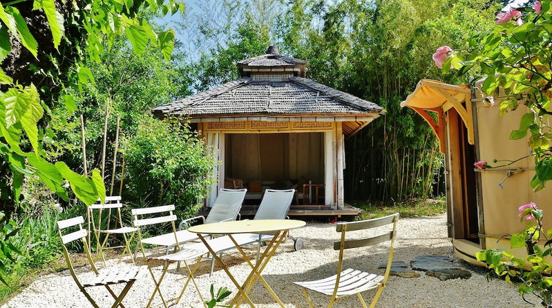 Mas Escombelle Chambre d'Hôte, Barjac, France