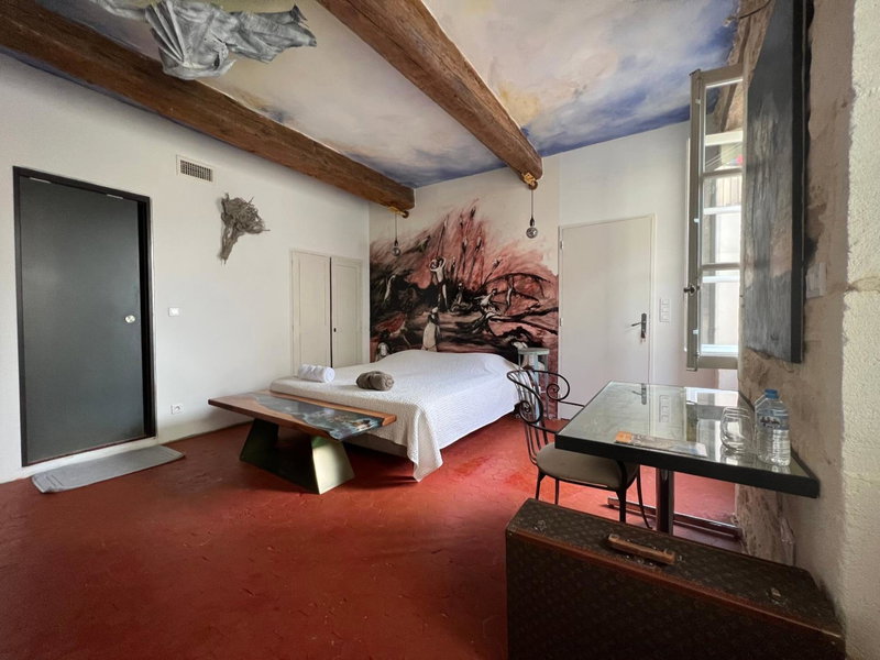 Le Regardeur, Saint-Rémy-de-Provence, France