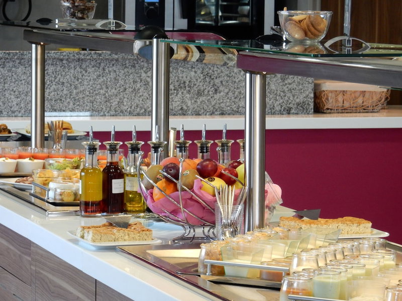 ibis Styles Castres, Castres, France