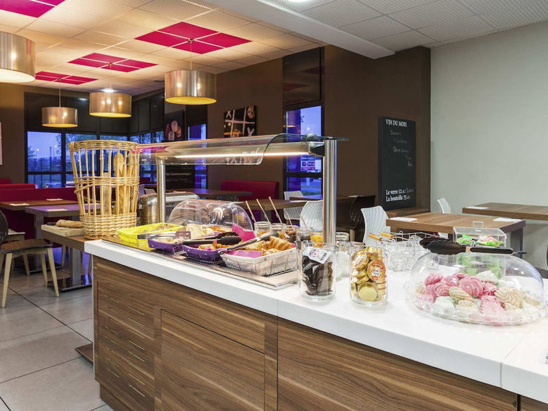 ibis Styles Castres, Castres, France
