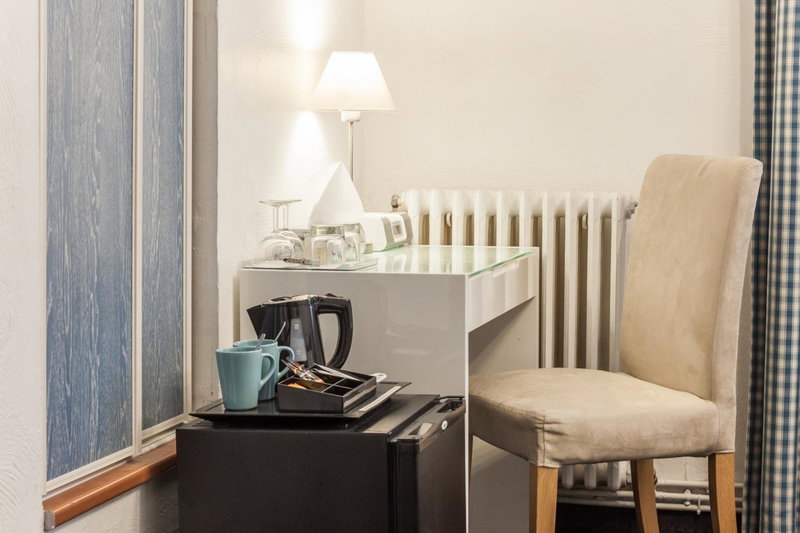 Hotel Cayrons Vence & St Paul de Vence, Vence, France