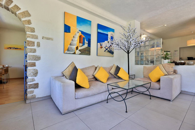 Hotel Cayrons Vence & St Paul de Vence, Vence, France