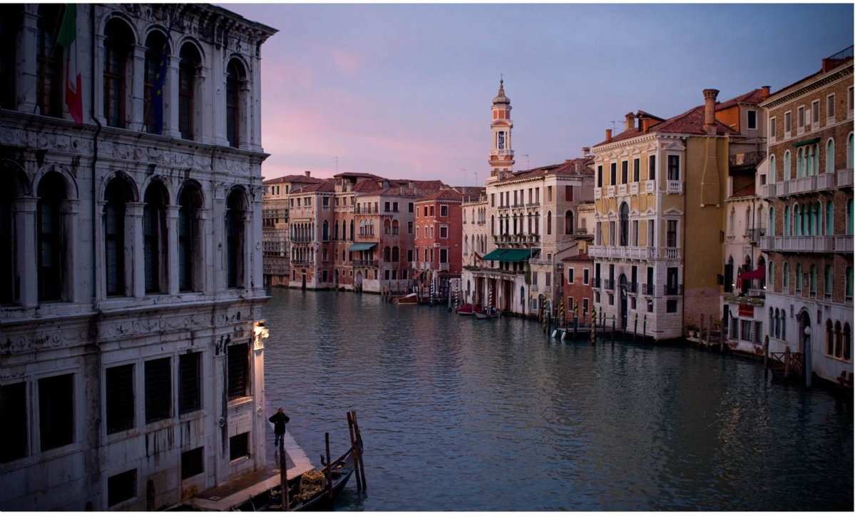Guest House Train Station Venice - Atika & Atif, Italy