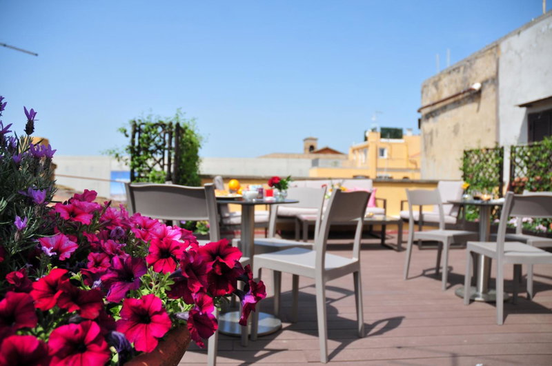 Piccola Navona Roof Garden, Rome, Italy