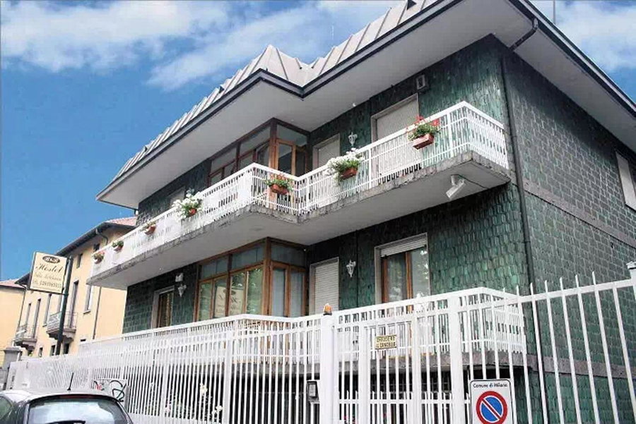 Villamelchiorre 1, Milan, Italy