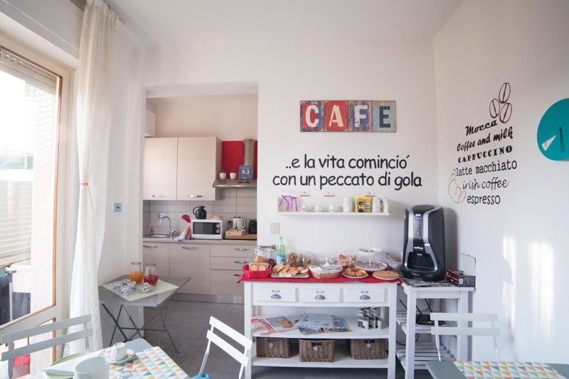 B&B Cento Passi Dalle Mura, Lucca, Italy