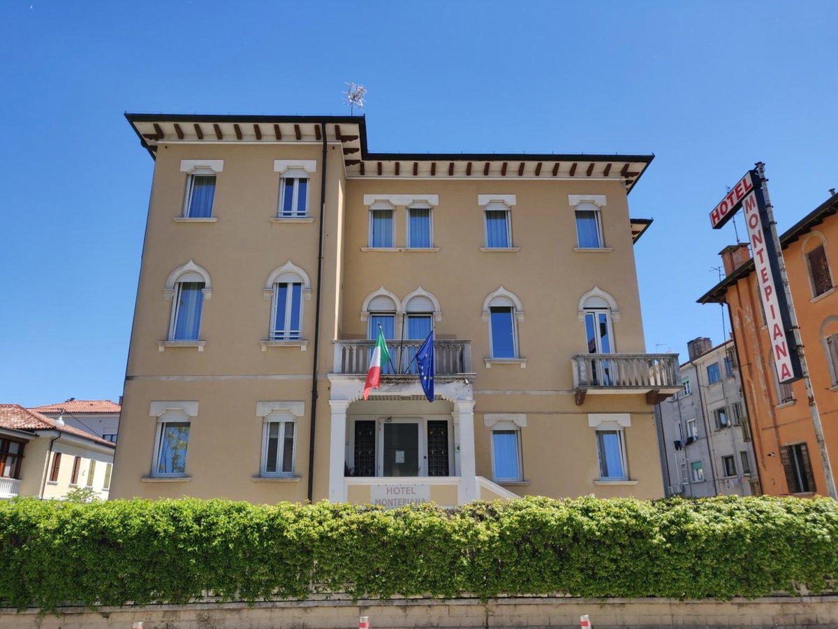 Hotel Montepiana, Italy