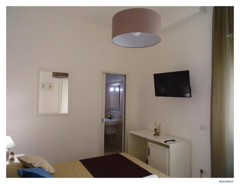 Faro Bianco Gallipoli - Suites & Apartments, Gallipoli, Italy