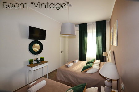 Room & Breakfast Nettuno 29, Bologna, Italy