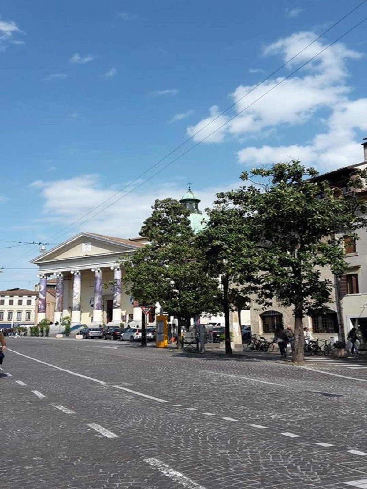 Hotel · Madam Treviso, Treviso