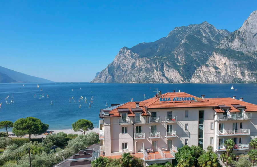 Hotel Baia Azzurra - Lake Front, Nago-Torbole, Italy
