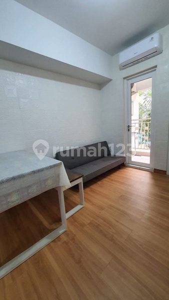 Apartment for rent in Bekasi, Indonesia · The SpringLake Summarecon Bekasi · 3 rooms, 1 bath