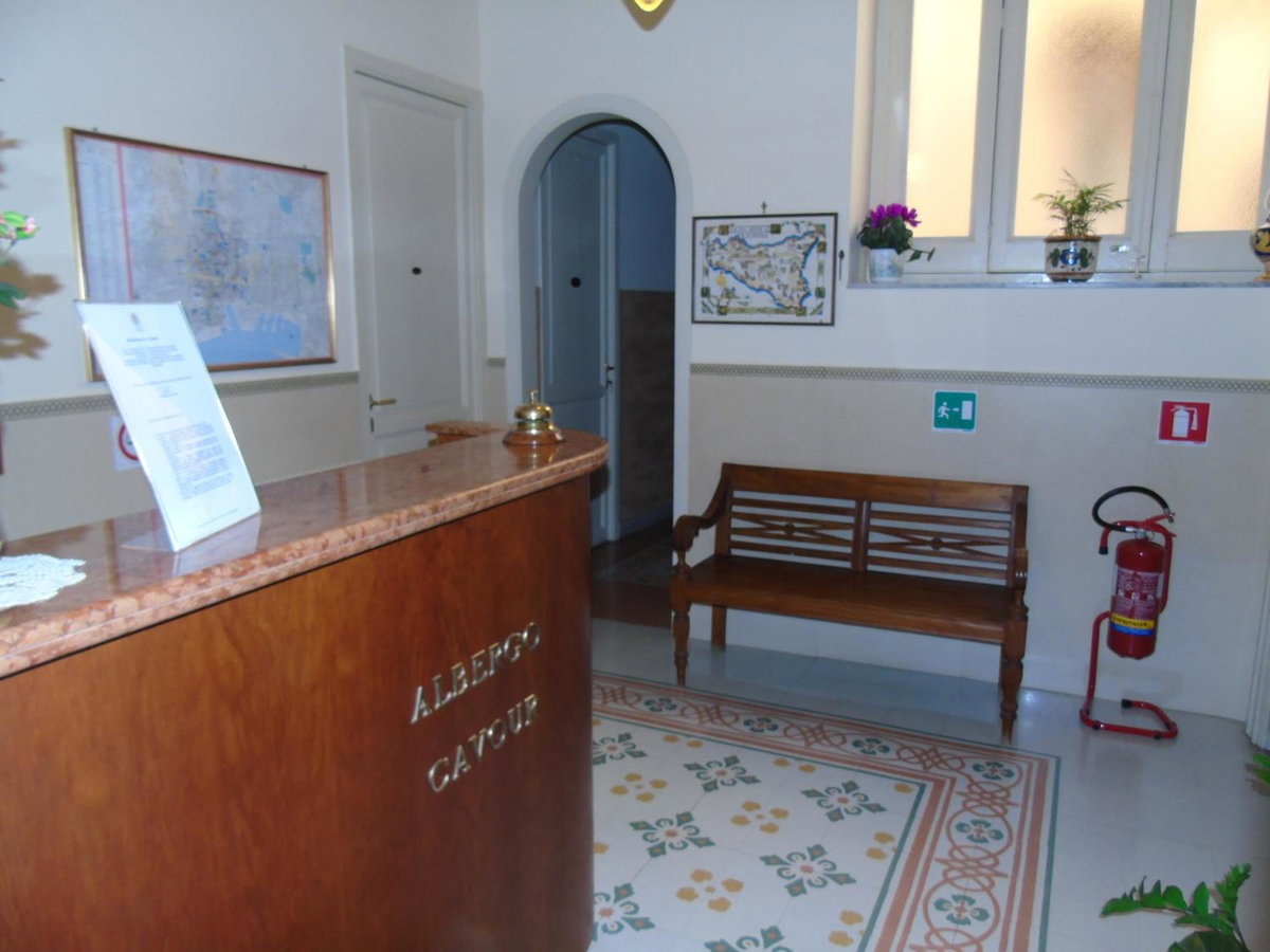 Albergo Cavour, Italien