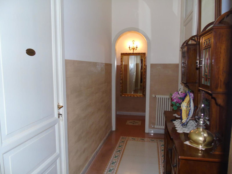 Albergo Cavour, Palermo, Italy