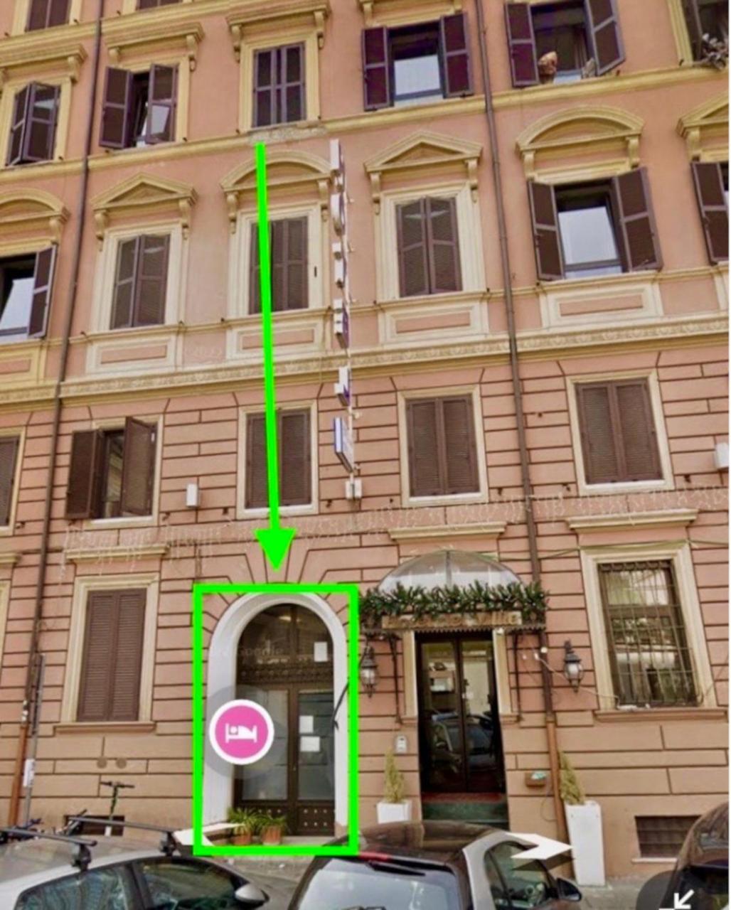 Lexie Suites, Italy