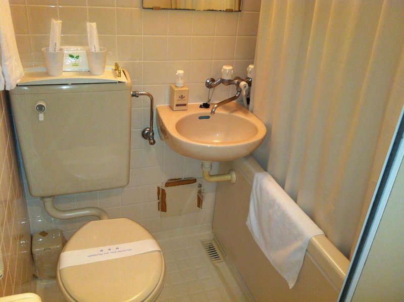 Hotel Kokusai Plaza, Naha, Japan