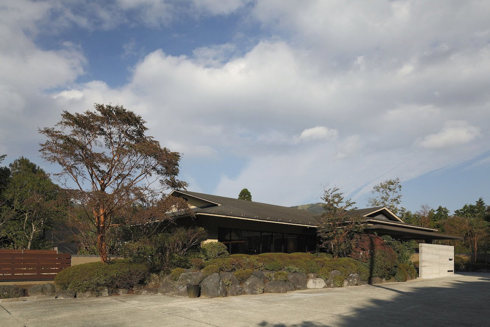 Kitanokaze Saryou, Japan