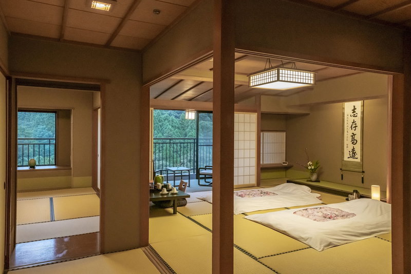 Yamanaka Spa Hanatsubaki, Kaga, Japan