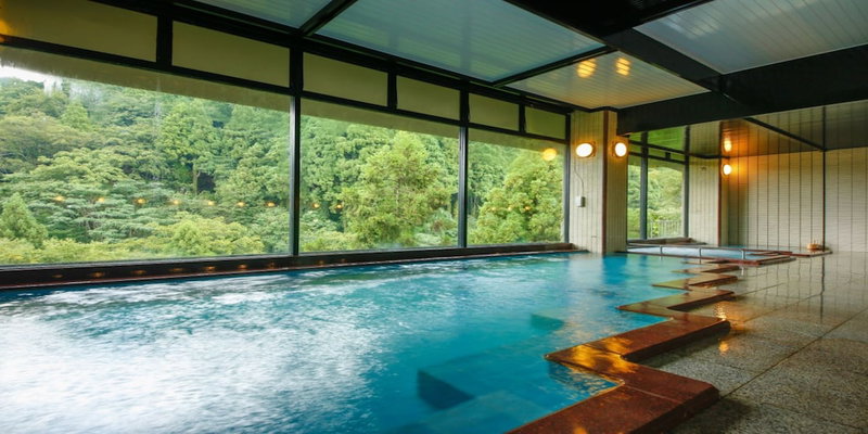 Yamanaka Spa Hanatsubaki, Kaga, Japan