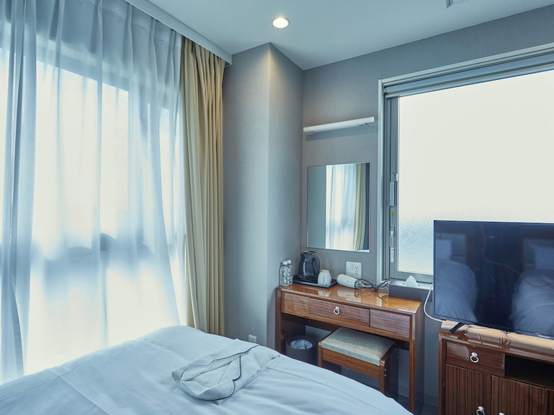EZ HOTEL KIX Seaside, Izumisano, Japan