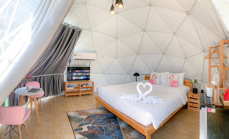 Glamping Hill Khaoyai, Ban Tha Chang, Thailand