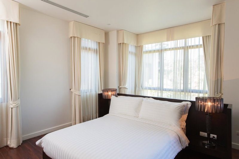 Amatapura Beachfront Villa 1, SHA Certified, Ao Nam Mao, Thailand