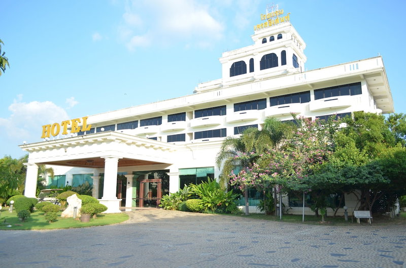 Kresident Hotel, Phitsanulok, Thailand