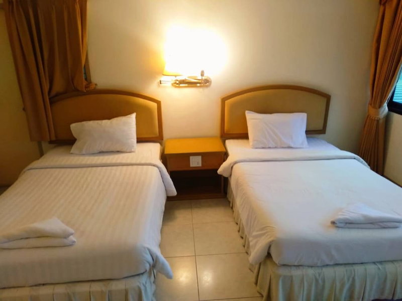 Kresident Hotel, Phitsanulok, Thailand