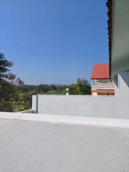 โรงแรมคอมม่อนเวลธ์ Commonwealth Hotel&Resort, Suan Phung, Thailand