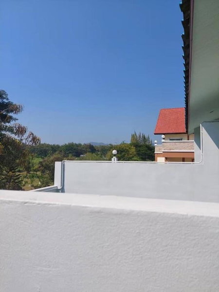 โรงแรมคอมม่อนเวลธ์ Commonwealth Hotel&Resort, Suan Phung, Thailand