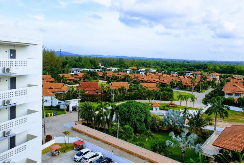 Grandblue condominium 106,302, Mae Pim, Thailand