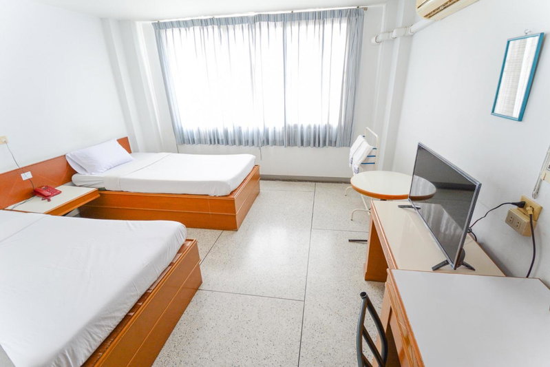 Tokyo Hotel, Ubon Ratchathani, Thailand