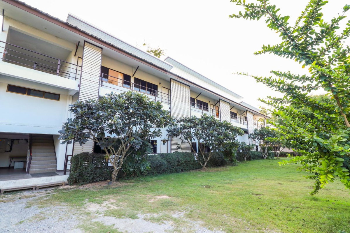 Dnk Baan Suan, Thailand