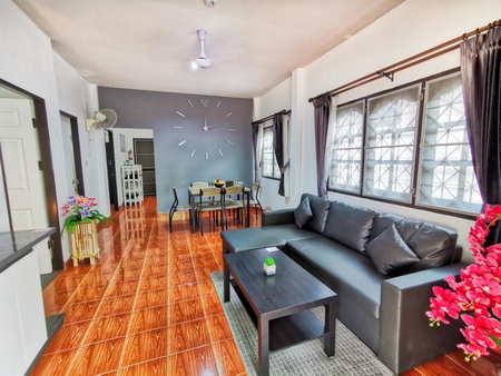 Thai Orange Villas - Private Pool Villas - Modern & Privacy, Jomtien Beach, Thailand