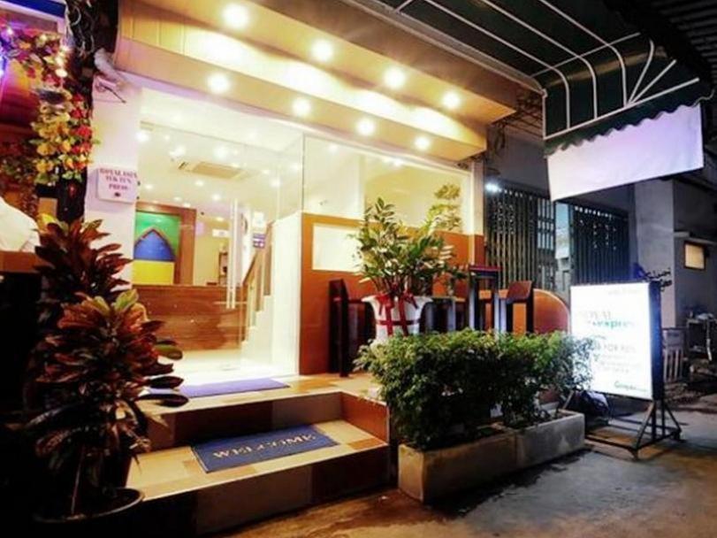 Hotel · Royal Express Inn, Bangkok