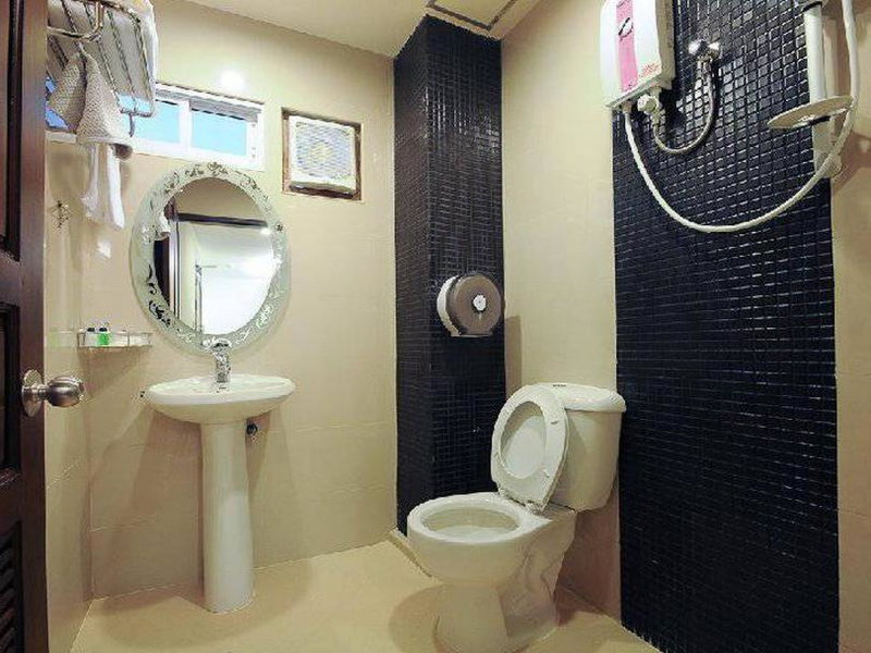 Royal Express Inn, Bangkok, Thailand