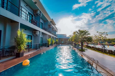 Phuengluang Riverside Hotel Chanthaburi, Chanthaburi, Thailand