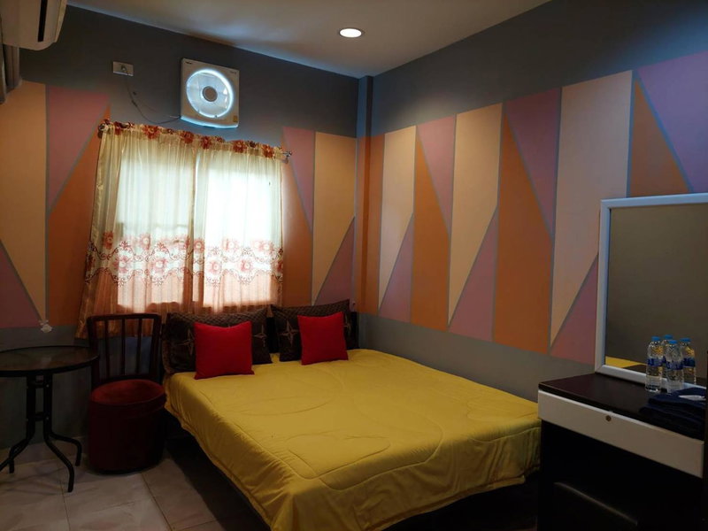 Ben House, Ban Na Song, Thailand