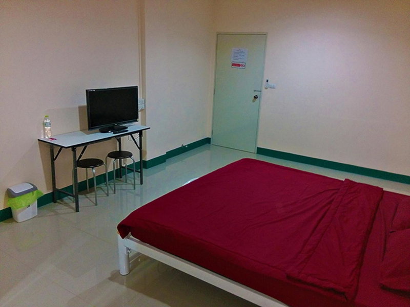 Sorworakit Hotel, Bangsaen, Thailand