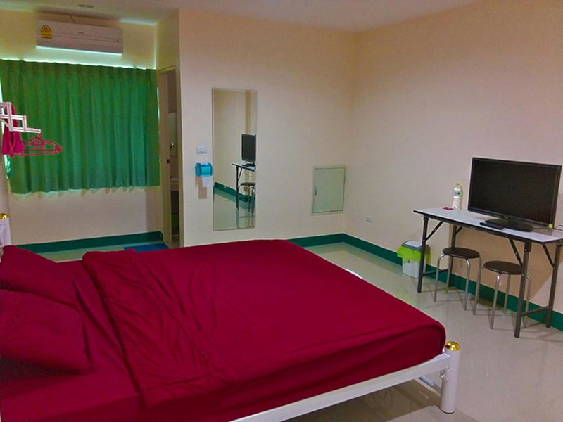 Sorworakit Hotel, Bangsaen, Thailand