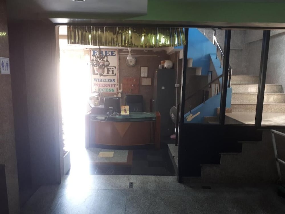 Hotel · Centaur Inn, Bangkok