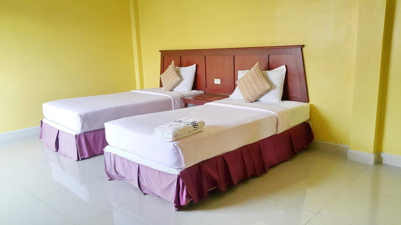 Sri Chumphon Hotel, Chumphon, Thailand