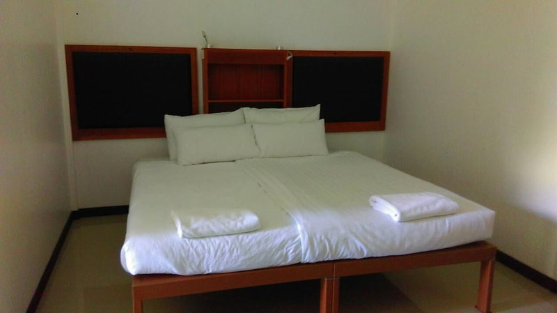 The Lantern Hostel and SPA, Chalong, Thailand