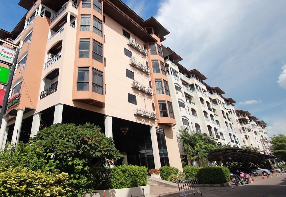 Hotel · Town In Town Garden Resort, Bangkok