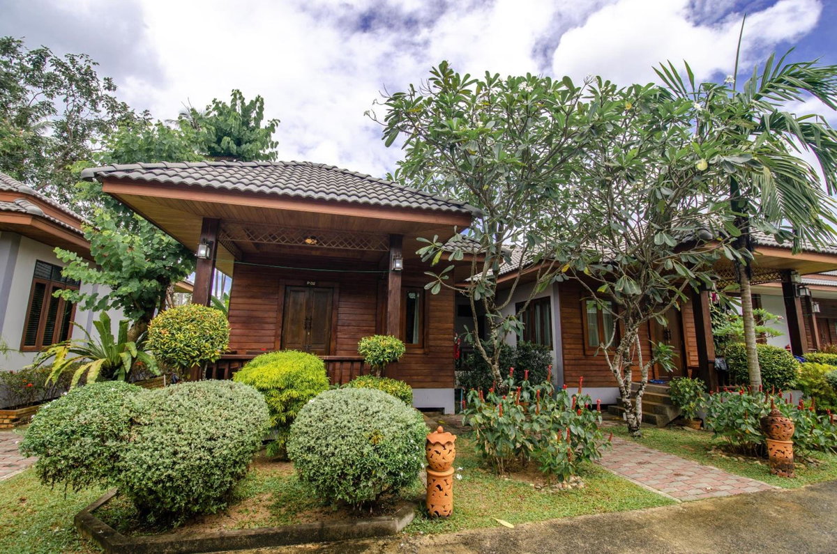Khum Laanta Resort - SHA Extra Plus, Thailand