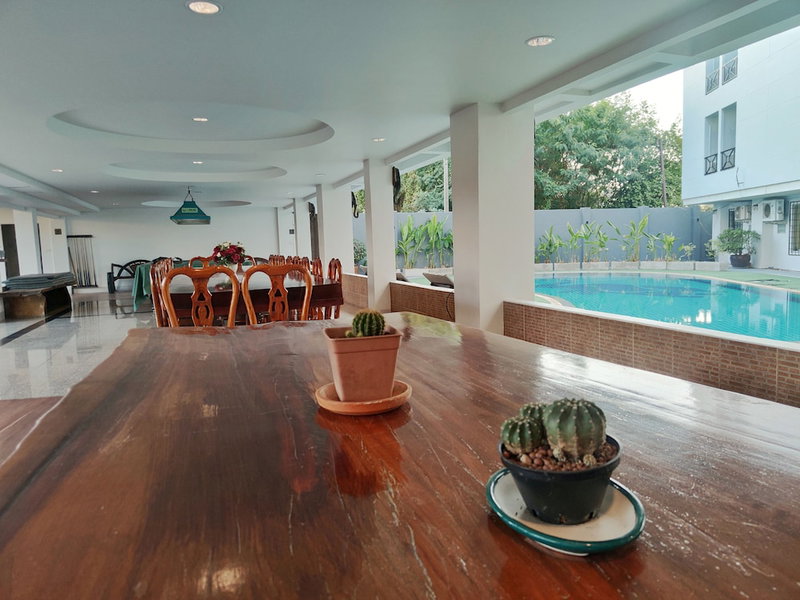 The ChanThong Hotel Pattaya, Pattaya, Thailand