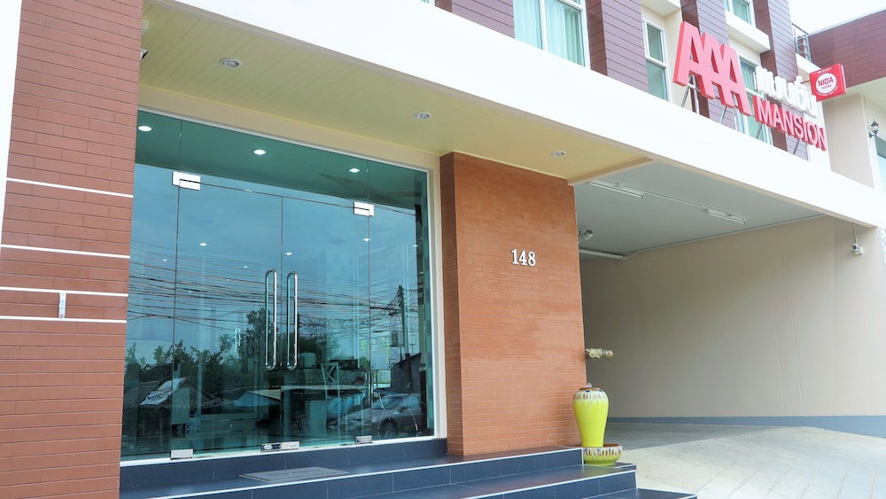 TTT Hotel, Thailand