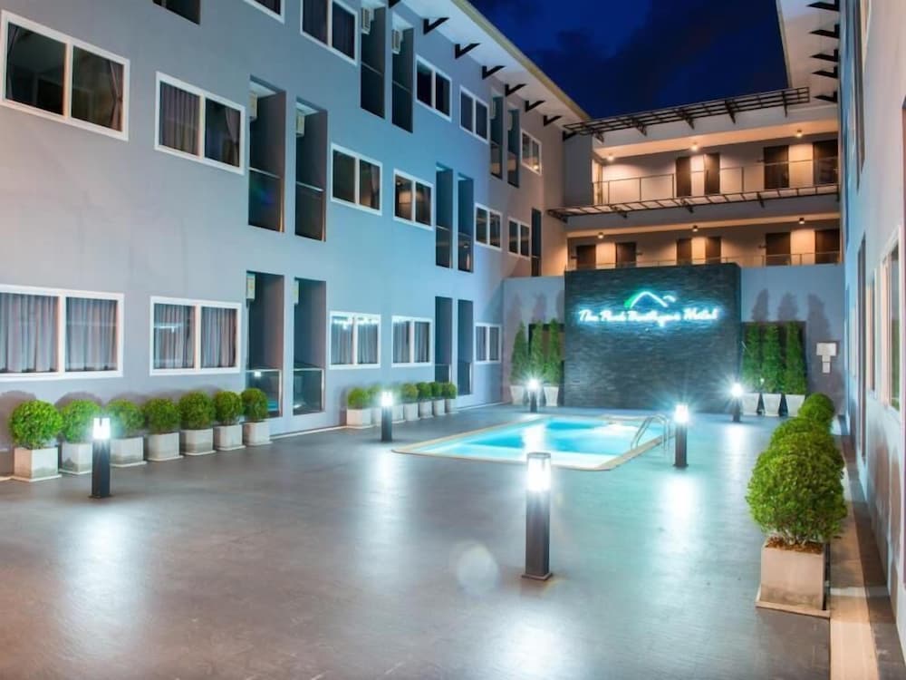 Hotel · The Peak Boutique Hotel, Phra Phrom
