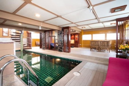 Angel Pool Villa Phuket, Ratsada, Thailand